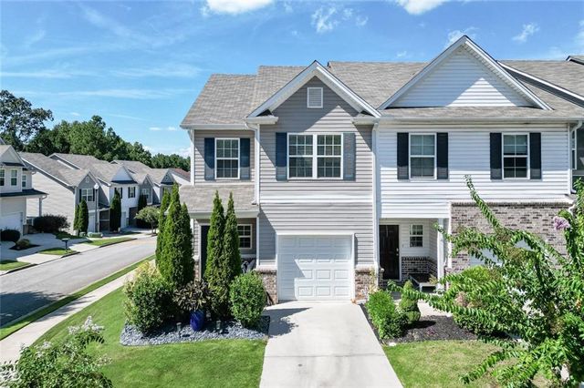 4694 Beacon Ridge Lane, Flowery Branch, GA 30542