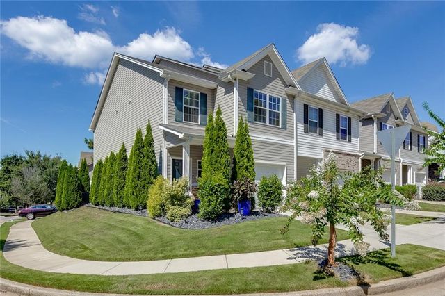 4694 Beacon Ridge Lane, Flowery Branch, GA 30542