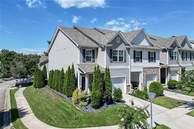 4694 Beacon Ridge Lane, Flowery Branch, GA 30542