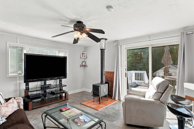 6 Ashdale Drive, Billerica, MA 01862