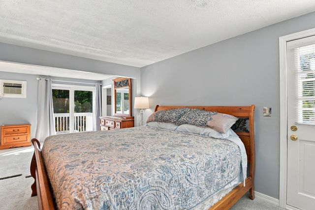 6 Ashdale Drive, Billerica, MA 01862