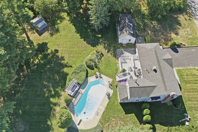6 Ashdale Drive, Billerica, MA 01862