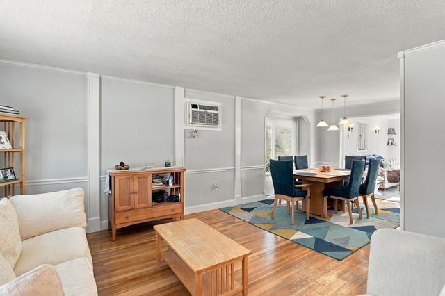 6 Ashdale Drive, Billerica, MA 01862