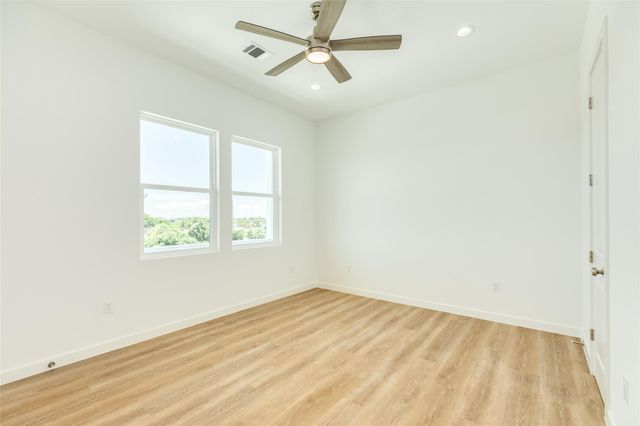 3611 W Jean St, Galveston, TX 77554