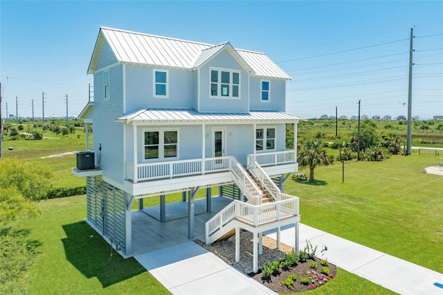 3611 W Jean St, Galveston, TX 77554
