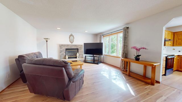 4310 56th Street Lane NW, Rochester, MN 55901