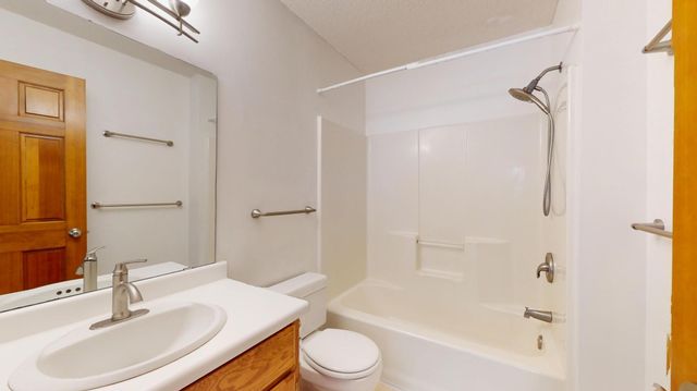 4310 56th Street Lane NW, Rochester, MN 55901