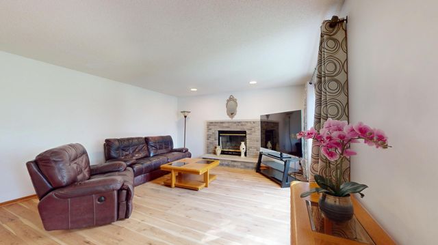 4310 56th Street Lane NW, Rochester, MN 55901