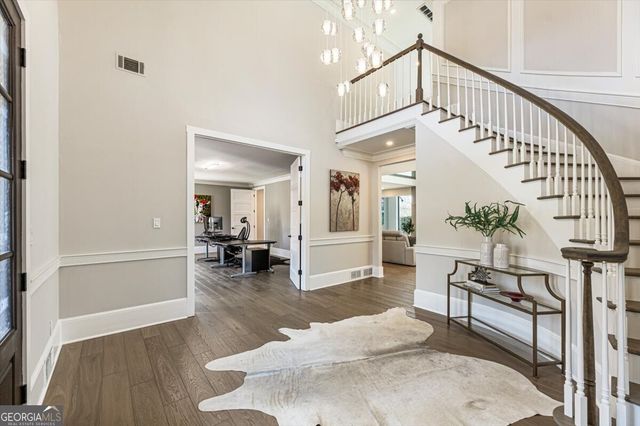 205 Slaton Circle, Roswell, GA 30075