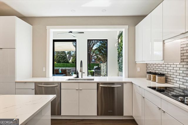 205 Slaton Circle, Roswell, GA 30075