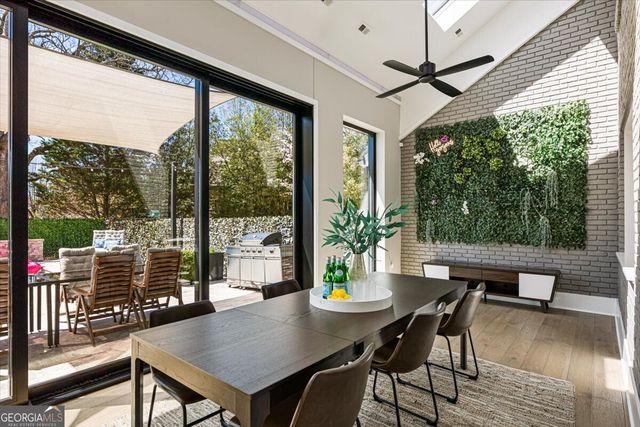 205 Slaton Circle, Roswell, GA 30075