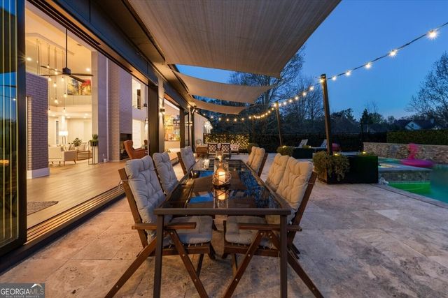 205 Slaton Circle, Roswell, GA 30075