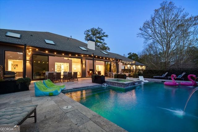 205 Slaton Circle, Roswell, GA 30075