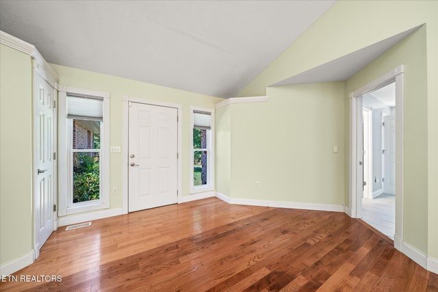 3100 Crow Drive, Crossville, TN 38572