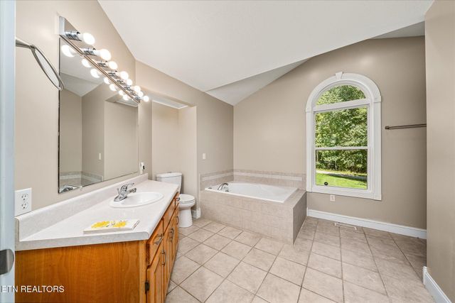 3100 Crow Drive, Crossville, TN 38572