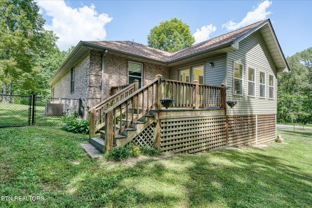 3100 Crow Drive, Crossville, TN 38572