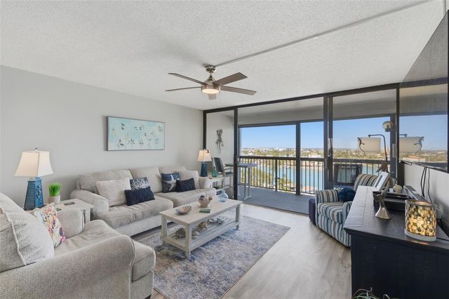 9425 BLIND PASS ROAD 903, St Pete Beach, FL 33706