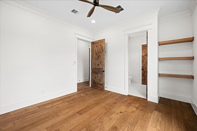 8111 Brandt Road, Burton, TX 77835