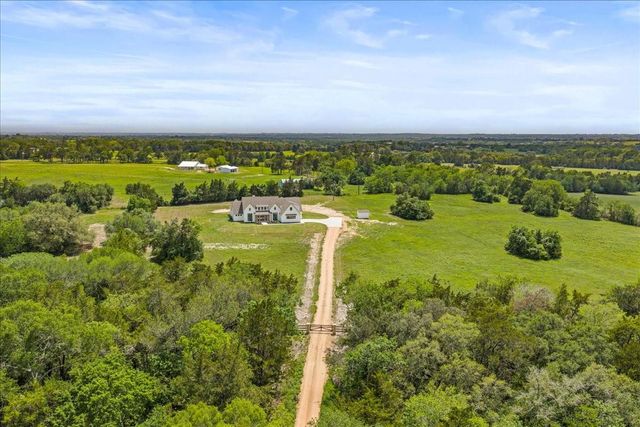 8111 Brandt Road, Burton, TX 77835
