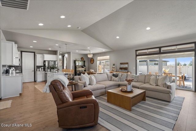 4332 W ENCLAVE WAY, Coeur D'alene, ID 83815