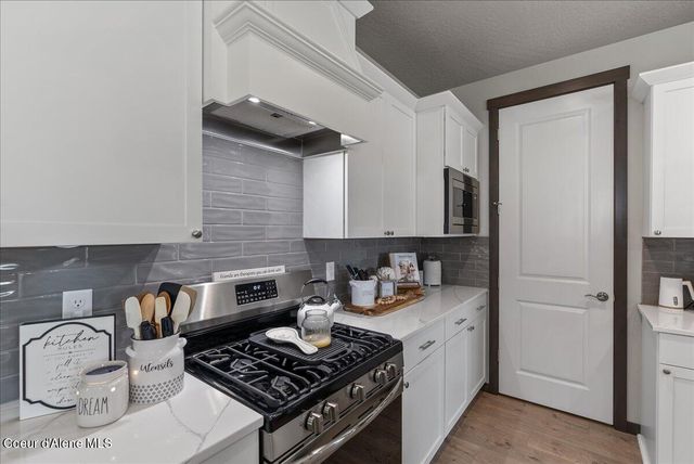 4332 W ENCLAVE WAY, Coeur D'alene, ID 83815