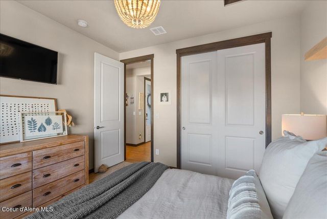 4332 W ENCLAVE WAY, Coeur D'alene, ID 83815