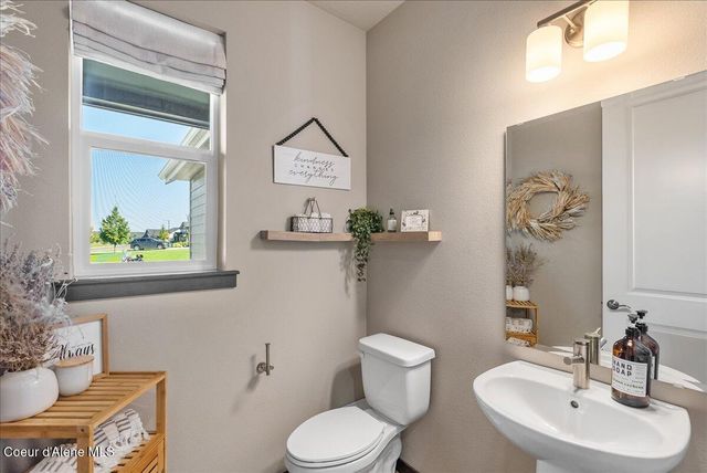 4332 W ENCLAVE WAY, Coeur D'alene, ID 83815