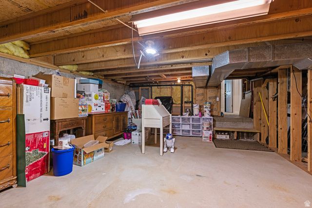 2788 W 4400 S, Roy, UT 84067
