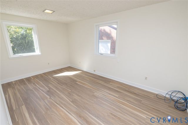 4312 Erlene Ct, Chester, VA 23831