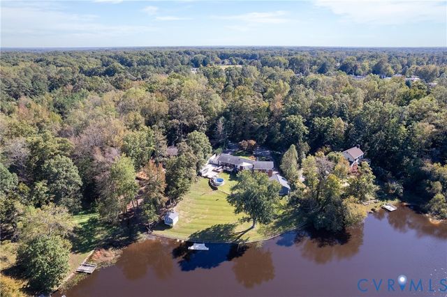 4312 Erlene Ct, Chester, VA 23831