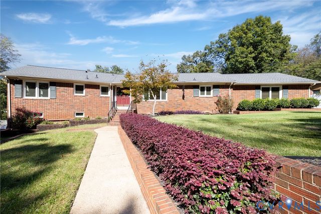 4312 Erlene Ct, Chester, VA 23831
