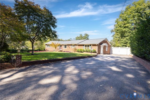 4312 Erlene Ct, Chester, VA 23831