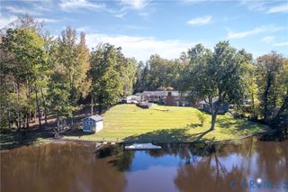 4312 Erlene Ct, Chester, VA 23831