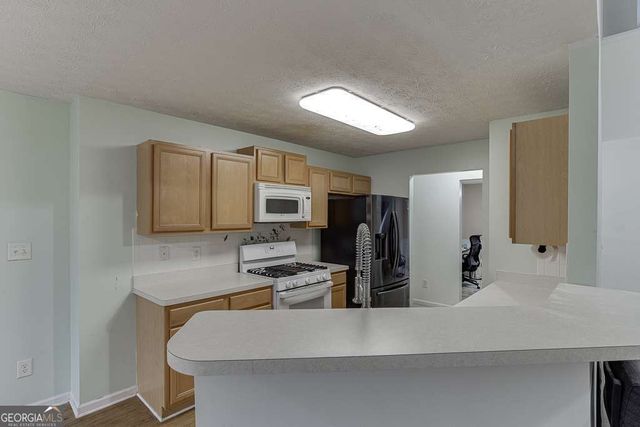 4121 Evian Way, Gainesville, GA 30507