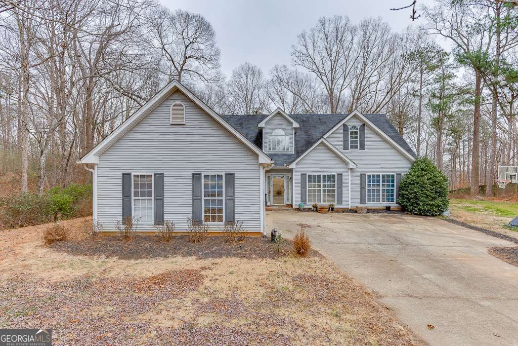 4121 Evian Way, Gainesville, GA 30507