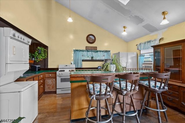40 Glenridge Rd, West Milford Twp., NJ 07421