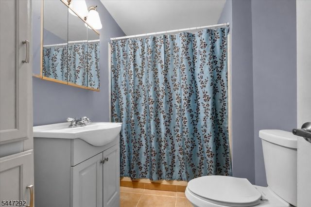 40 Glenridge Rd, West Milford Twp., NJ 07421