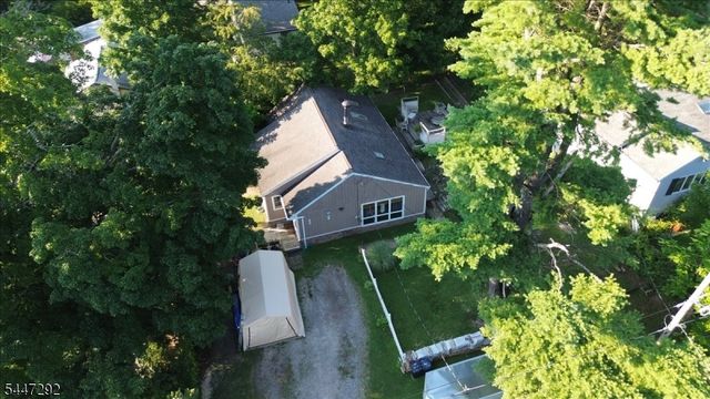 40 Glenridge Rd, West Milford Twp., NJ 07421