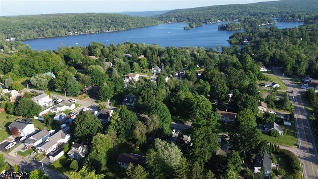 40 Glenridge Rd, West Milford Twp., NJ 07421