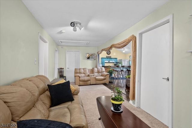 40 Glenridge Rd, West Milford Twp., NJ 07421