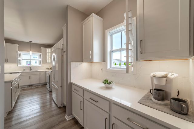 11163 Fayette Street, Crown Point, IN 46307