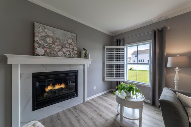 11163 Fayette Street, Crown Point, IN 46307