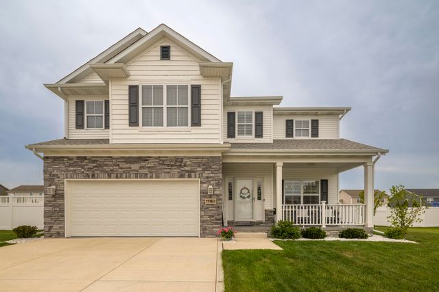11163 Fayette Street, Crown Point, IN 46307