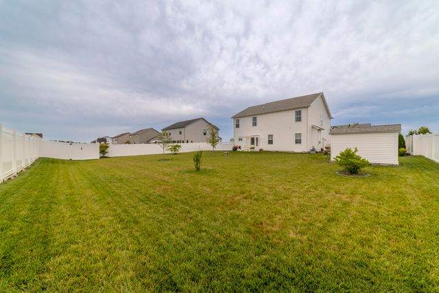 11163 Fayette Street, Crown Point, IN 46307