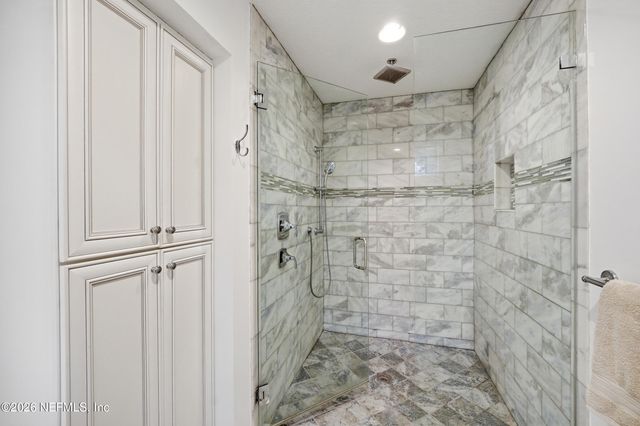 27 LAKE JULIA Drive S, Ponte Vedra Beach, FL 32082