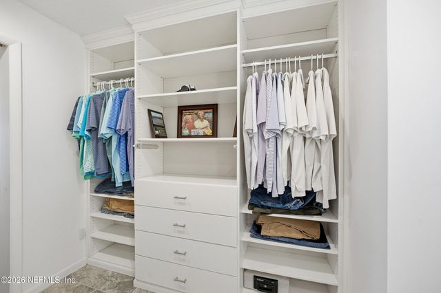 27 LAKE JULIA Drive S, Ponte Vedra Beach, FL 32082