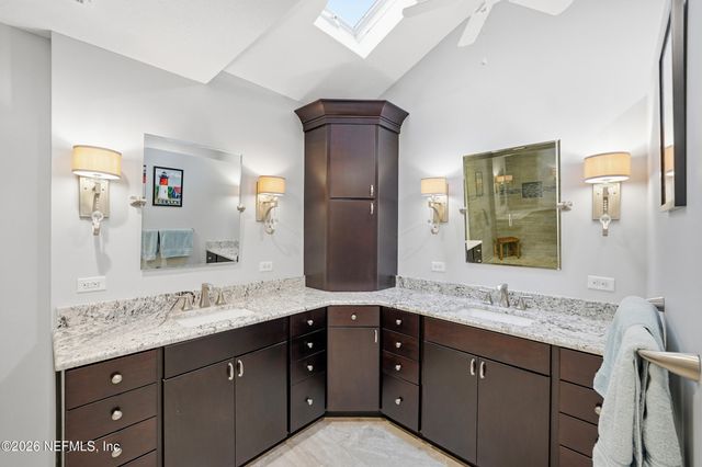 27 LAKE JULIA Drive S, Ponte Vedra Beach, FL 32082