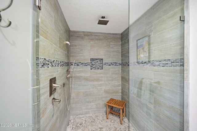 27 LAKE JULIA Drive S, Ponte Vedra Beach, FL 32082