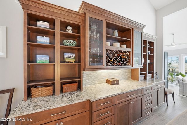 27 LAKE JULIA Drive S, Ponte Vedra Beach, FL 32082