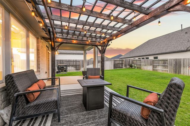 19327 Palfrey Prairie Trail, Tomball, TX 77377